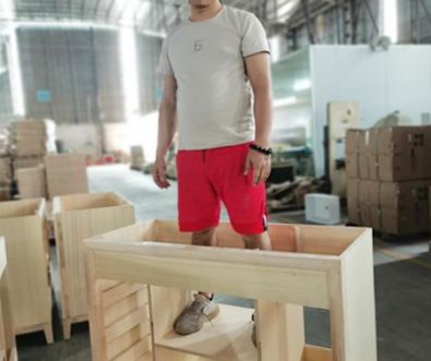 1. Use quality solid wood and plywood: Meet CARB P2 and TSCA Title VI Standards, AA class solid wood, E0 class plywood.