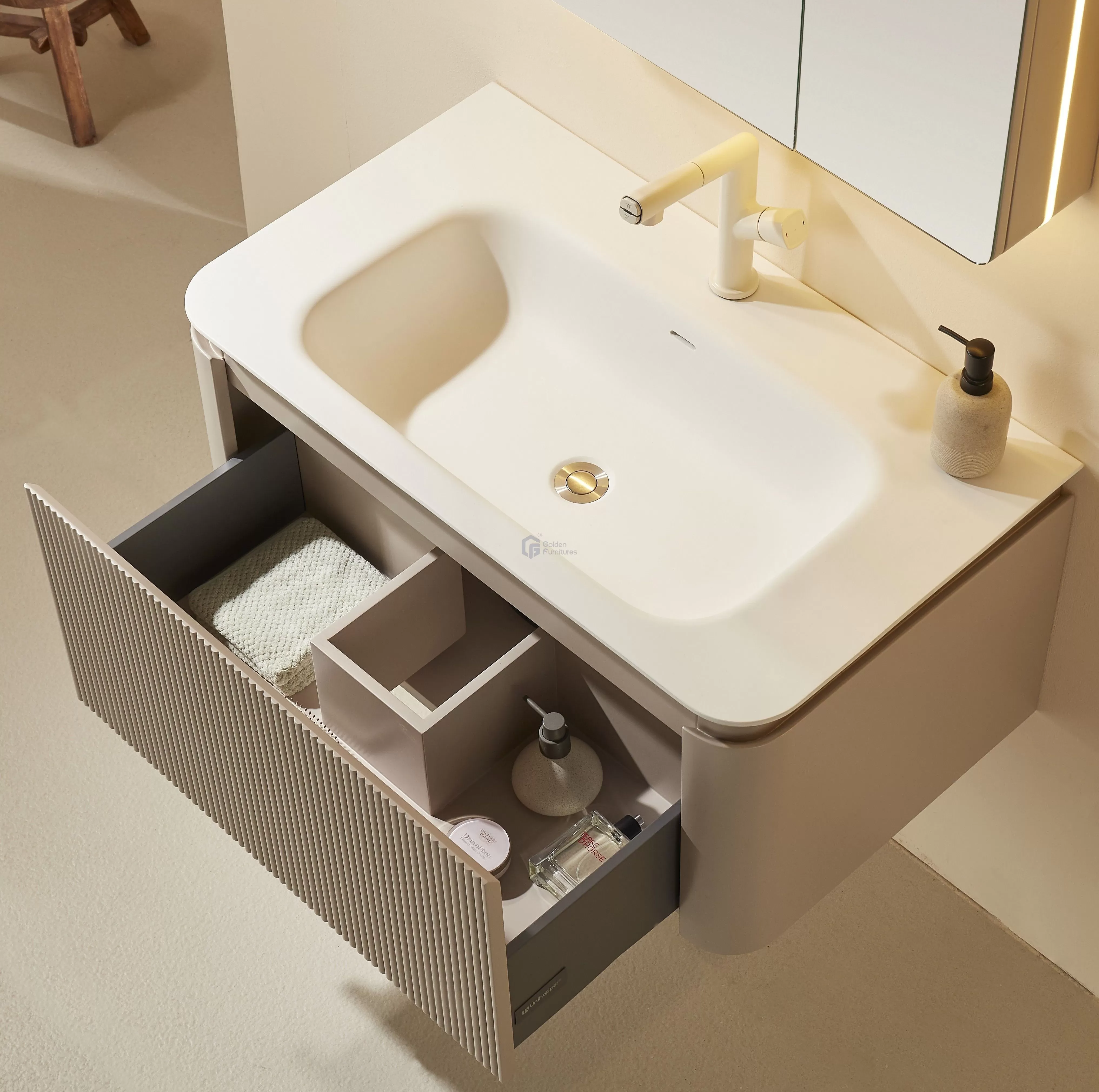 Wall mounted Vanity Bass1036